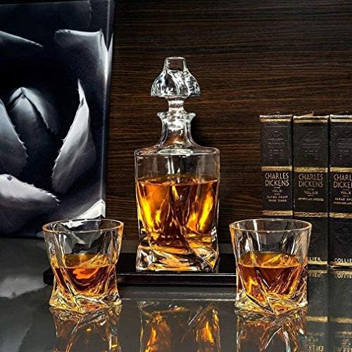 Set čaša za viski i dekanter za liker, staklo s četvrtastim uvijenim dnom, s 2 kristalne čaše za burbon na drvenom pladnju za izradu